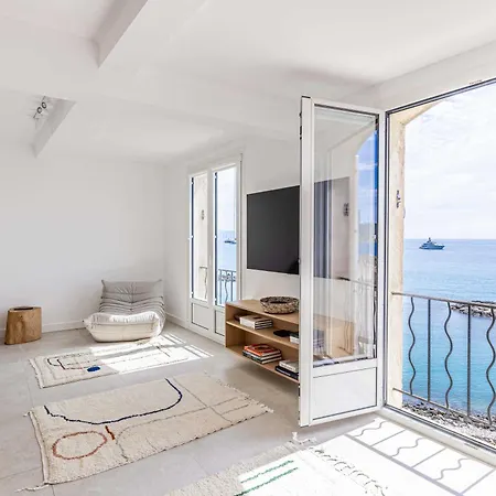 Appartement Magnificient 2 Bedroom Flat Sea View - - Centre Antibes